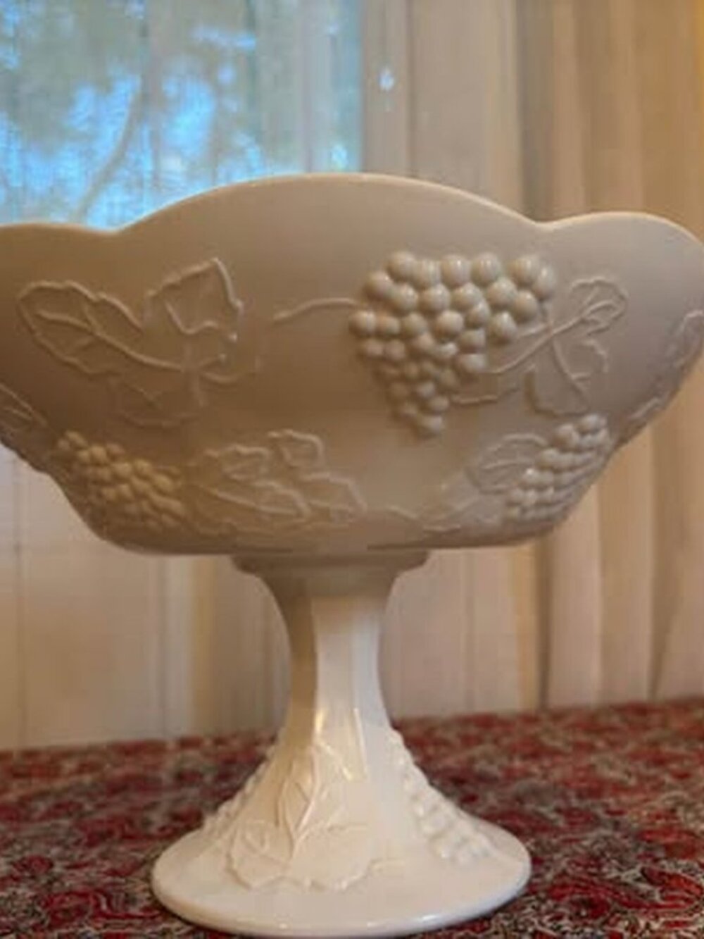 Vintage Milk Glass Harvest Grape Pedestal Bowl